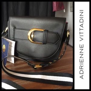 📢SALE📢Adrienne Vittadini Flap Front Crossbody
